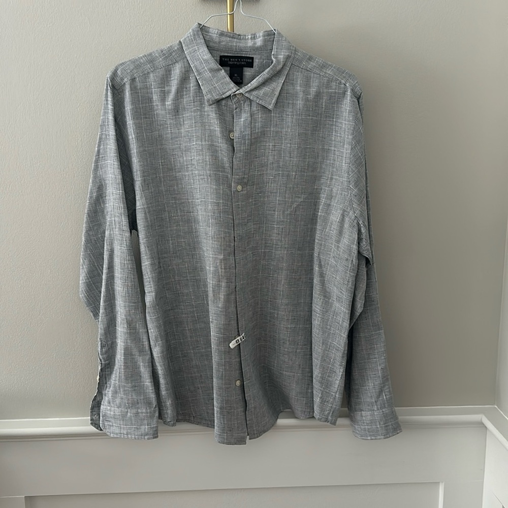 Bloomingdales Button Down XL